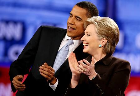 TT Obama và Ngoại trưởng Clinton, hai cựu địch thủ đã thành công trong việc hợp tác cùng nhau để lãnh đạo nước Mỹ.