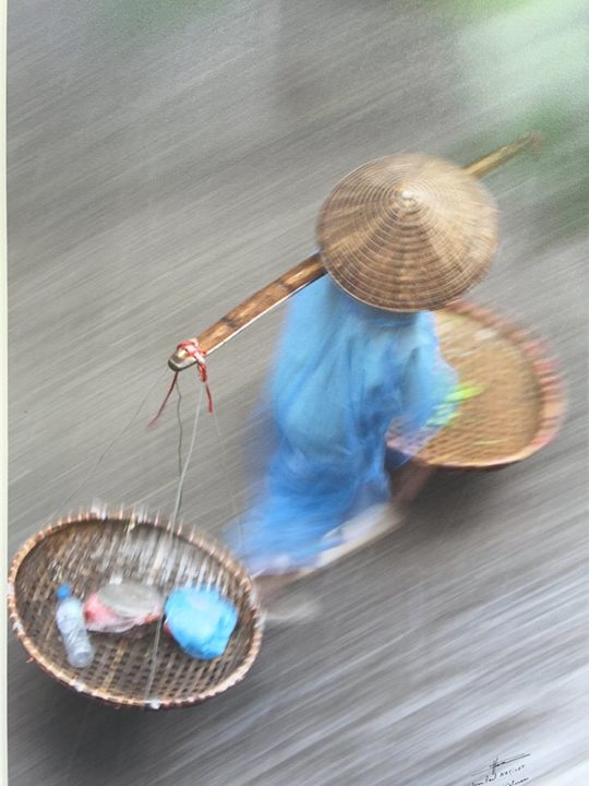 Tấm ảnh chụp một phụ nữ Việt nam của nhiếp ảnh gia người Pháp